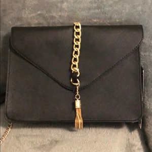 Chain & Tassel Cross Body